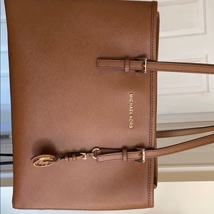 Michael Kors Jetset bag